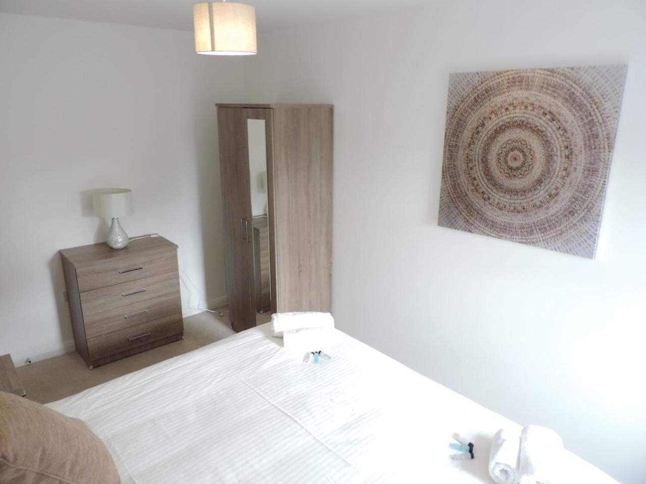 Park House - City Centre Apartment Peterborough Exteriör bild